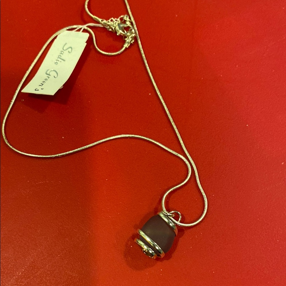 Sarda Silver Necklace with Dark Pendant